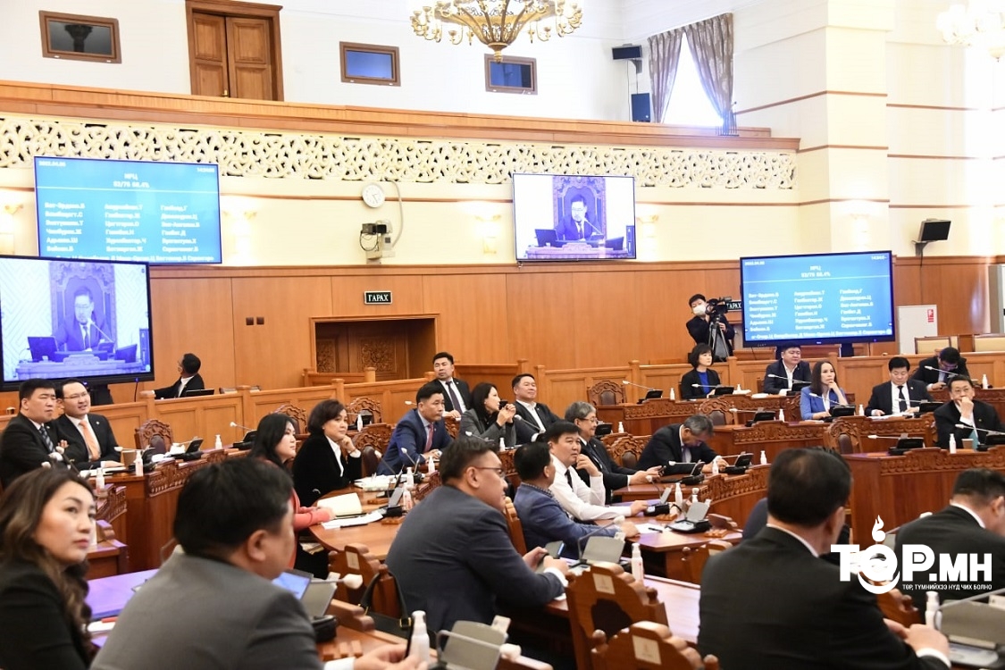 Чуулганы нэгдсэн хуралдаанаар хуулийн төслүүдийг хэлэлцэхийг дэмжиж, анхны хэлэлцүүлэгт бэлтгүүлэхээр шилжүүллээ