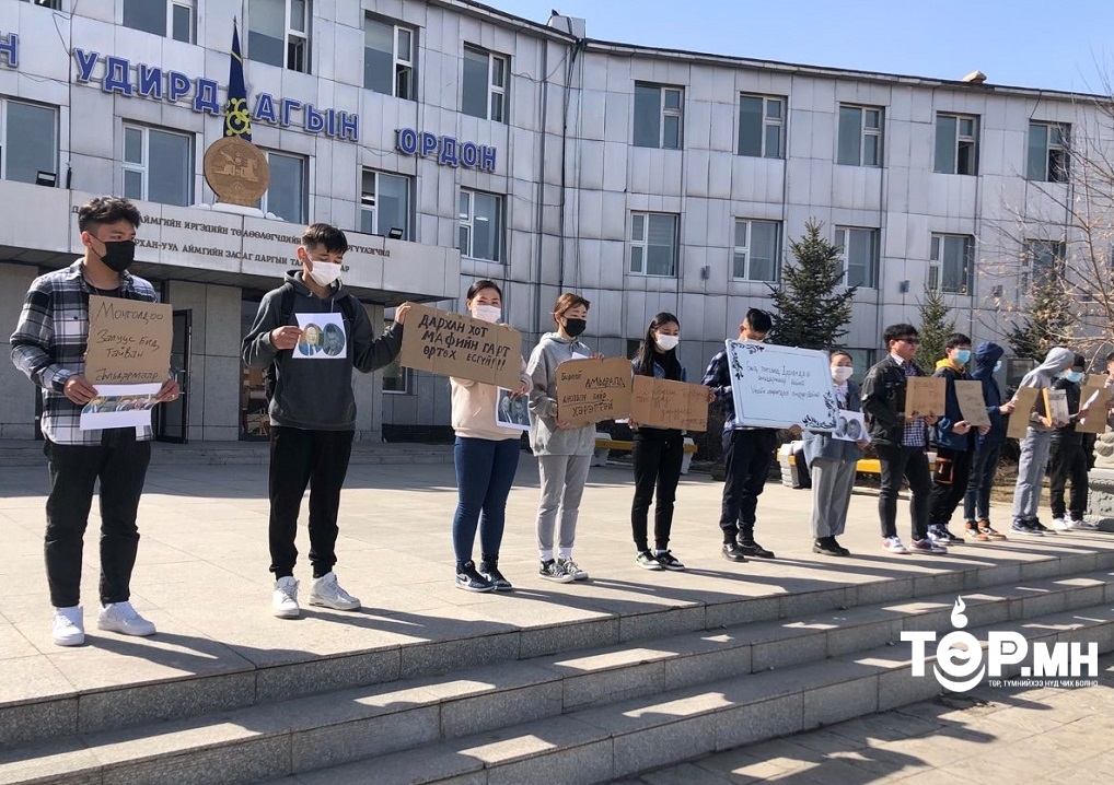 Дарханы залуучууд 2 их наядын орлого олсон ч улсад бараг татвар ТӨЛӨӨГҮЙ “САХАЛ” ЭРДЭНЭБИЛЭГЭЭС төмөрлөгийн үйлдвэрээ авна