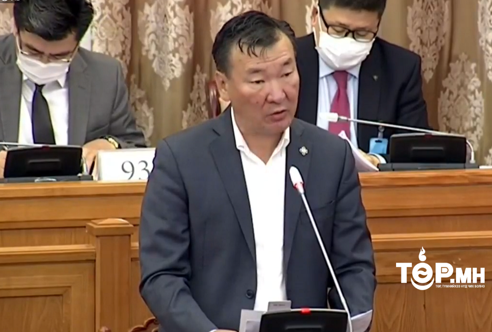 "ЭМДС жилд 1.4 их наядын орлого, зарлагатай. Сүүлийн 30 жилд улстөрчид энэ мөнгийг хулгайлсан"