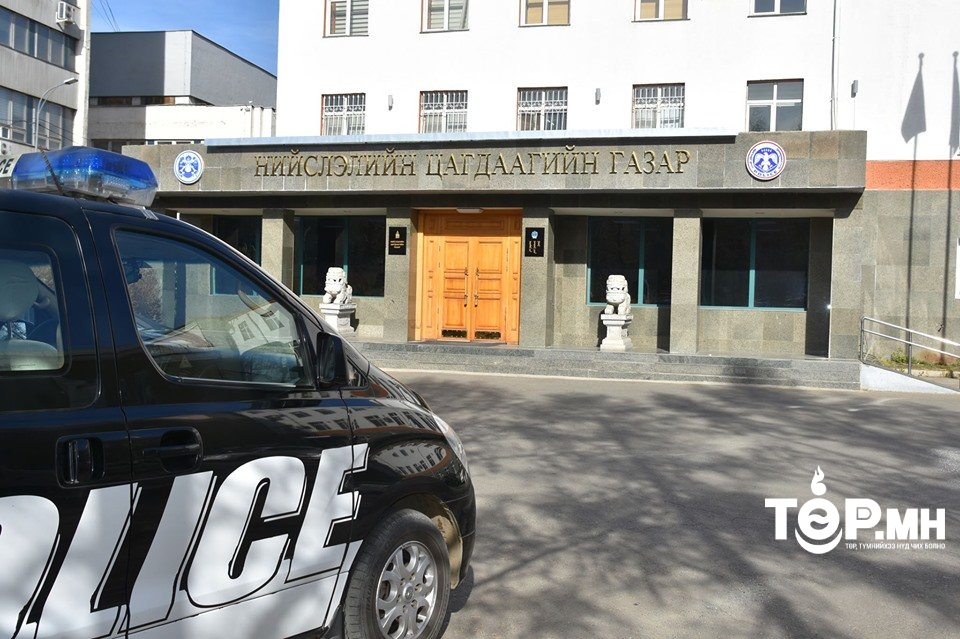 Бусдын амь насыг автомашинаар санаатайгаар хөнөөж, зугтсан хэрэг гарчээ