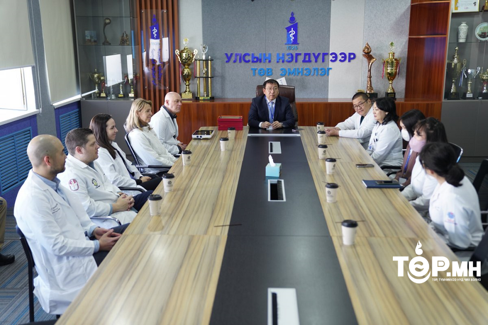 Олон улсын баг 28 өвчтөнд мэс засал үнэ төлбөргүй хийлээ