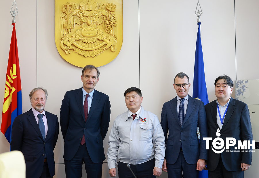 Бельги, Люксембург, Нидерландын Элчин сайд нарыг хүлээн авч уулзлаа