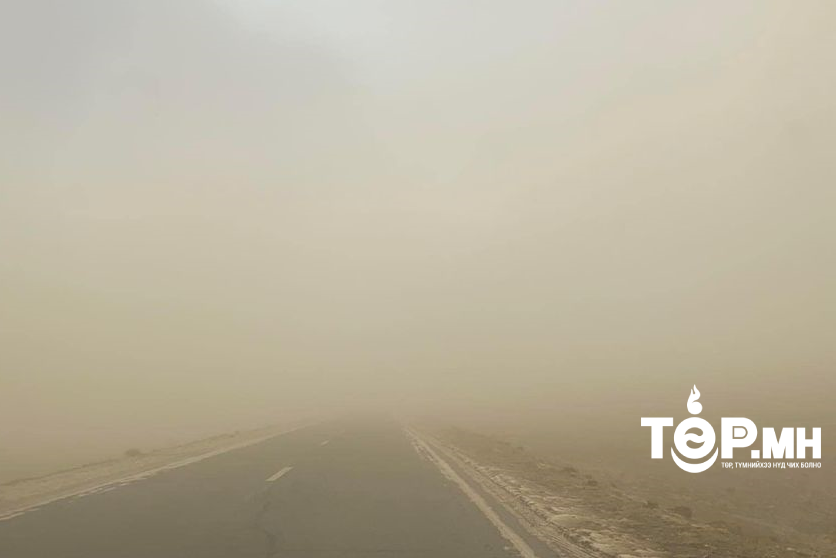 Хүчтэй шороон болон цасан шуурга шуурна