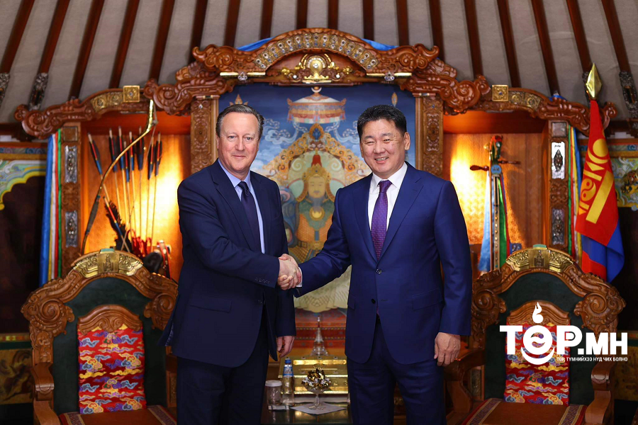 Монгол Улсын Ерөнхийлөгч У.Хүрэлсүхэд ИБУИНХУ-ын Гадаад хэрэг, хамтын нөхөрлөл, хөгжлийн сайд Дэвид Камерон бараалхав