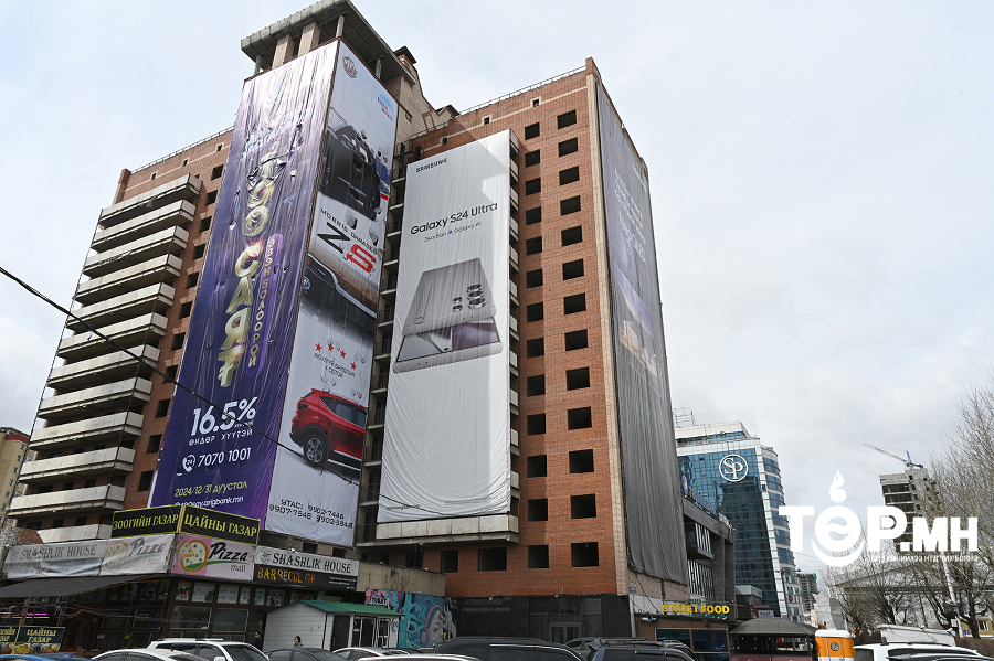 Хангай зочид буудлын эзэмшигчид татвараа нөхөж төлөх, барилгын өнгө үзэмжийг нь сайжруулах шаардлага тавилаа