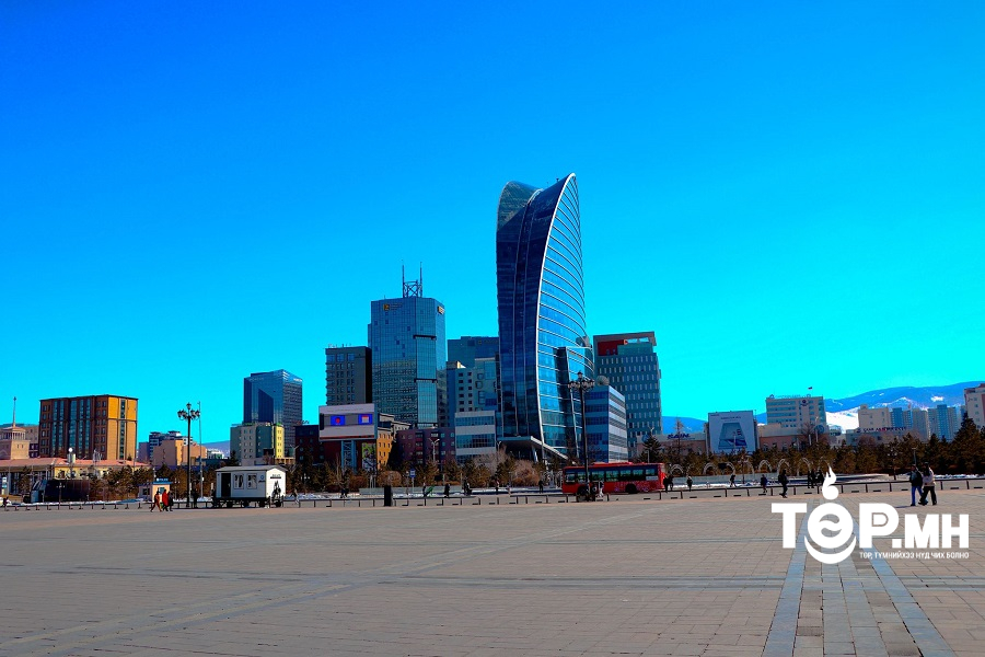 Улаанбаатарт 8 хэм дулаан