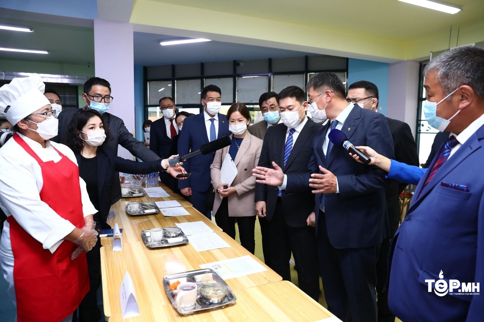 Бага ангийн сурагчид үдийн хоолноос хоногийн илчлэгийн 35 ХУВЬ БУЮУ 610 ККАЛ авна