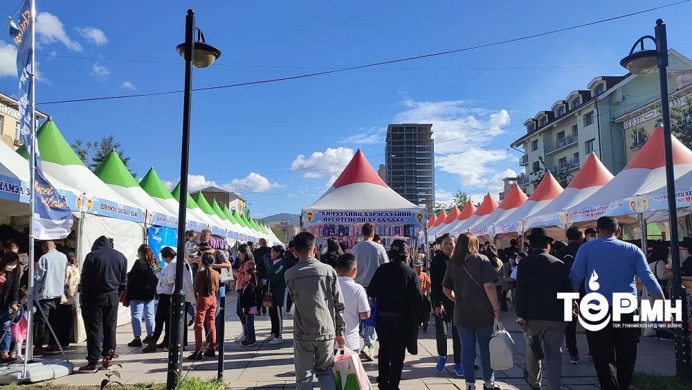 Нэг хүүхэдтэй айл 400-500 мянган төгрөгөөр хүүхдийнхээ хичээлийн хэрэгслийг бэлдэх нь