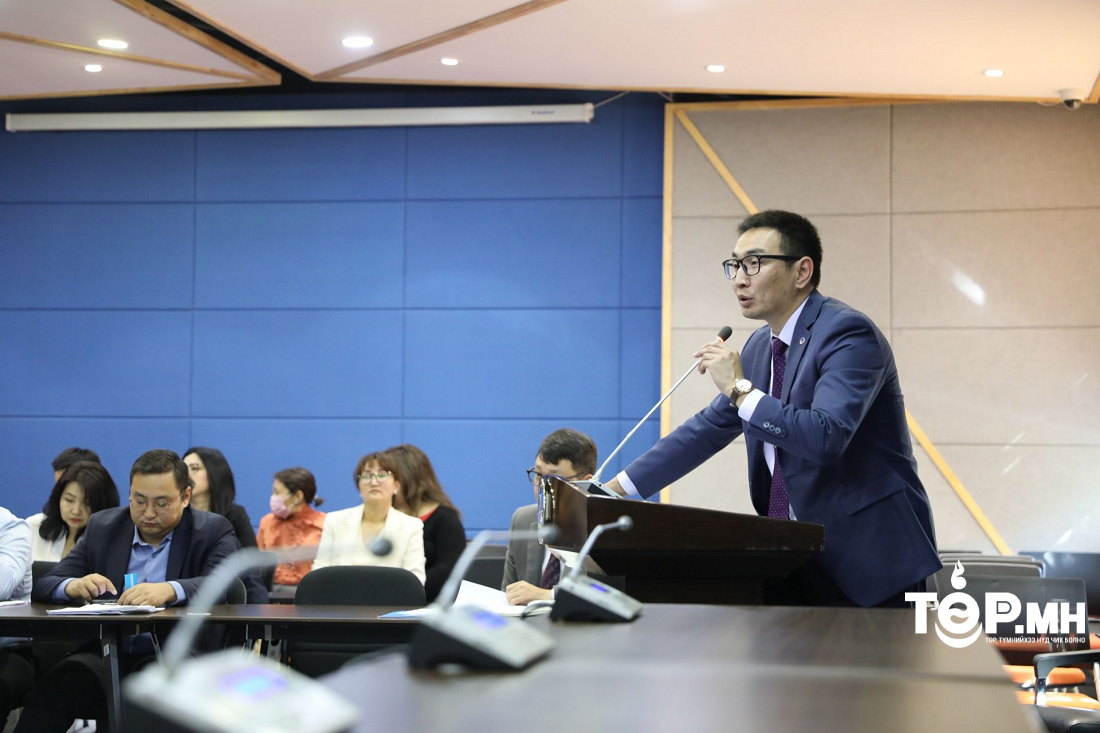 Нийслэлийн 6 дүүргийн 18 сургууль, 9 цэцэрлэгийн удирдах албан тушаалтнуудтай хэлэлцлүүлэг зохион байгуулав