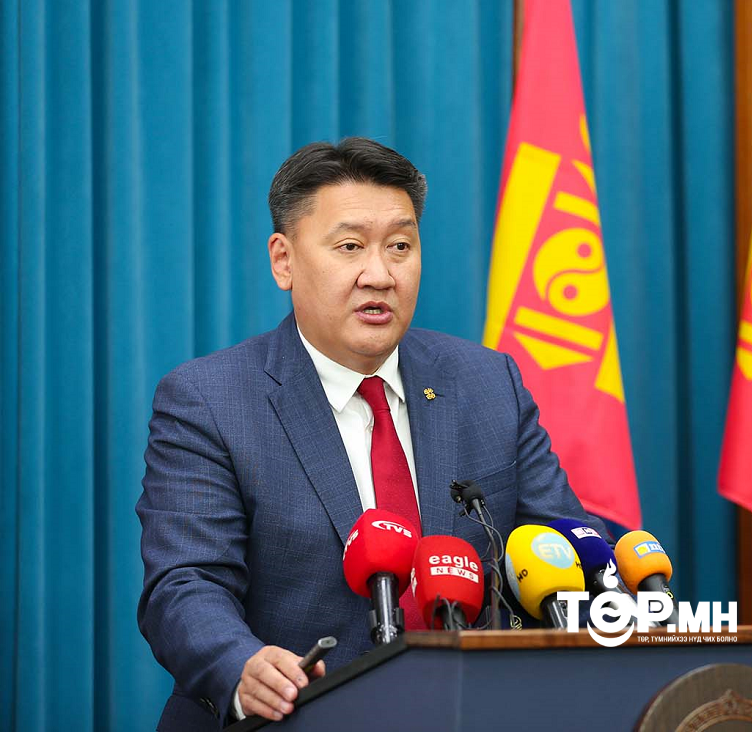 Б.Жавхлан: Монгол улс Дефолд болох аюулаас өнөөдөр хол байна