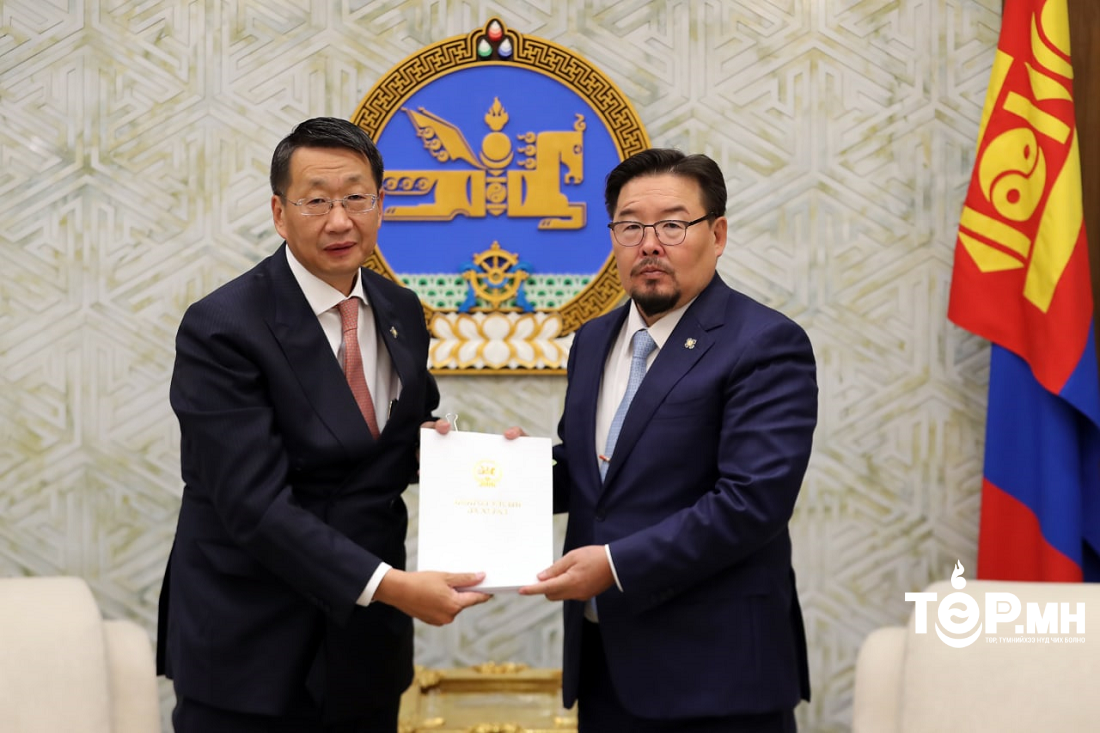 Мэргэжлийн болон техникийн боловсрол, сургалтын тухай хуулийн шинэчилсэн найруулгын төслийг өргөн мэдүүлэв