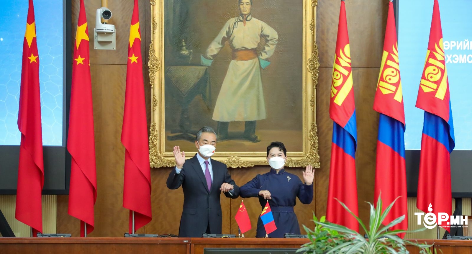 ХЭЛЭЛЦЭЭ: Эрдэнэбүрэнгийн УЦС-ын төслийн бүтээн байгуулалтыг хоёр тал эрчимжүүлэхээр тохиролцлоо