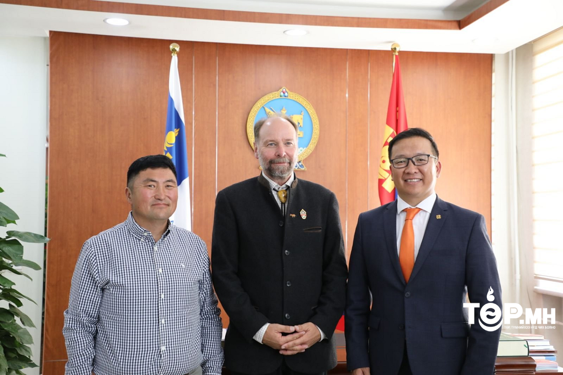 "Олон улсын тахь групп" ирэх есдүгээр сараас Говь-Алтай, Ховд аймагт шинэ төсөл эхлүүлнэ