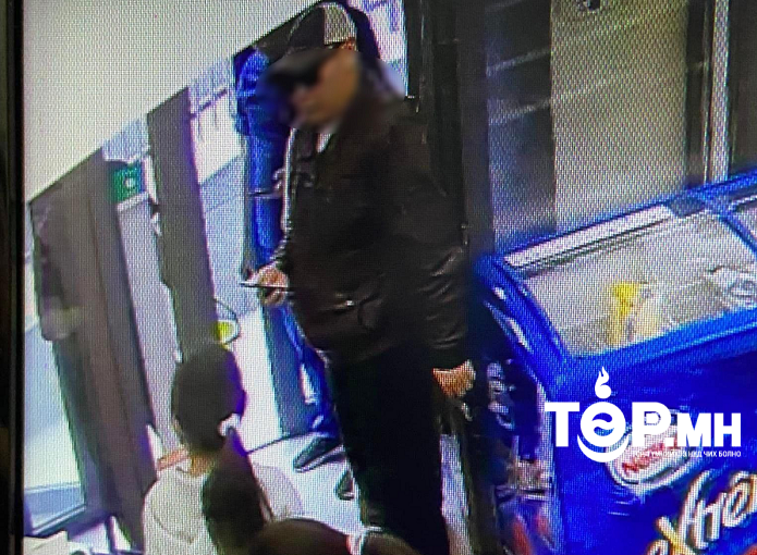 ЦЕГ: 40 гаруй насны эрэгтэй 10-13 насны хоёр хүүхдийг дагуулж явахыг оролдсон гэх асуудлыг шалгаж байна