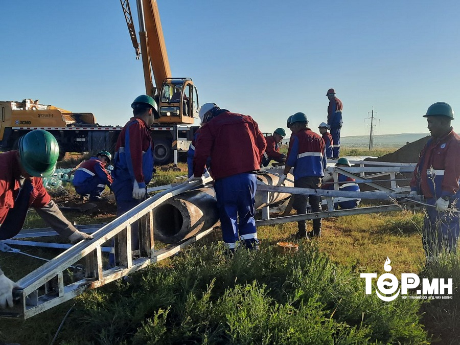 Архангай аймагт гарсан шугамын гэмтлийг засварлаж, цахилгааныг холболоо