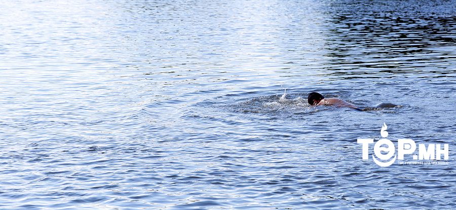 Нуурын усанд живж, амь насаа алджээ