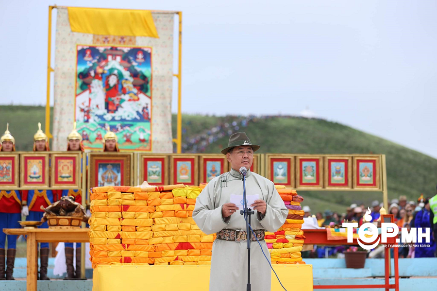 Төрийн тахилгат Алтан овооны тэнгэрийг тайх ёслол болов