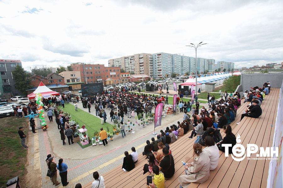 Гарааш байсан газарт тоглоомын талбай, ногоон байгууламж байгуулав