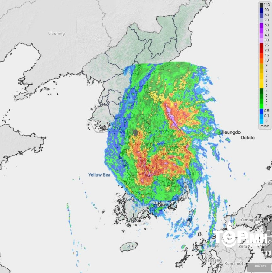 "Канун" хар салхины төв нь Дэгү хотоос 38 км/цагийн хурдтайгаар хойд зүг рүү чиглэж байна