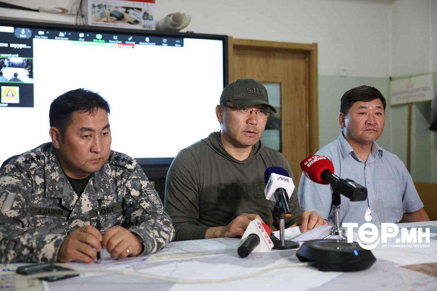 Үерийн эрсдэлтэй байршилд буусан айлуудыг нүүлгэн шилжүүлэх ажлыг эрчимжүүллээ