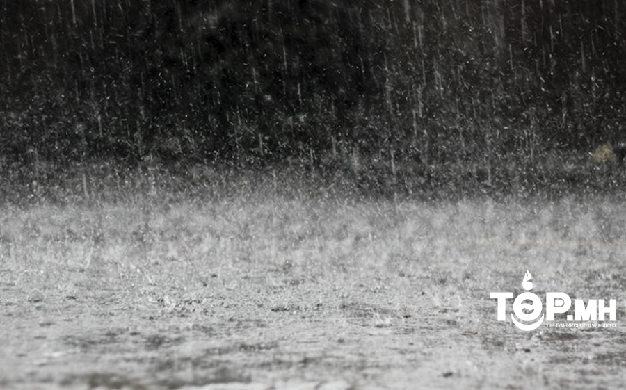 Баянхонгор аймагт 17 минут орсон борооны улмаас таван айл усанд автжээ