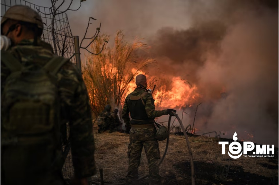 Грекд 41 удаагийн ой, хээрийн түймэр гарч, урьдчилсан байдлаар 25.000 гаруй акр талбай шатсан байна