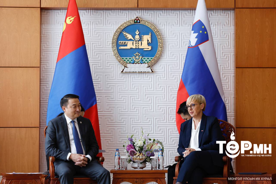 УИХ-ын дарга Д.Амарбаясгалан Бүгд Найрамдах Словени Улсын Ерөнхийлөгч Наташа Пирц Мусарт бараалхлаа