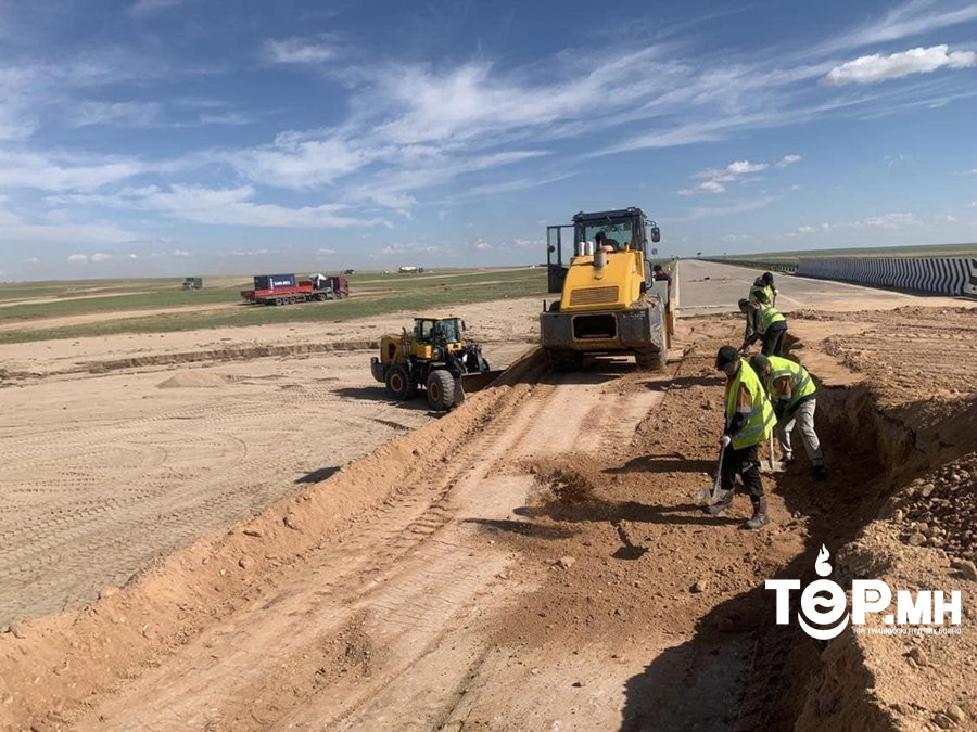 Орон нутагт зам засварын ажлууд үргэлжилж байна