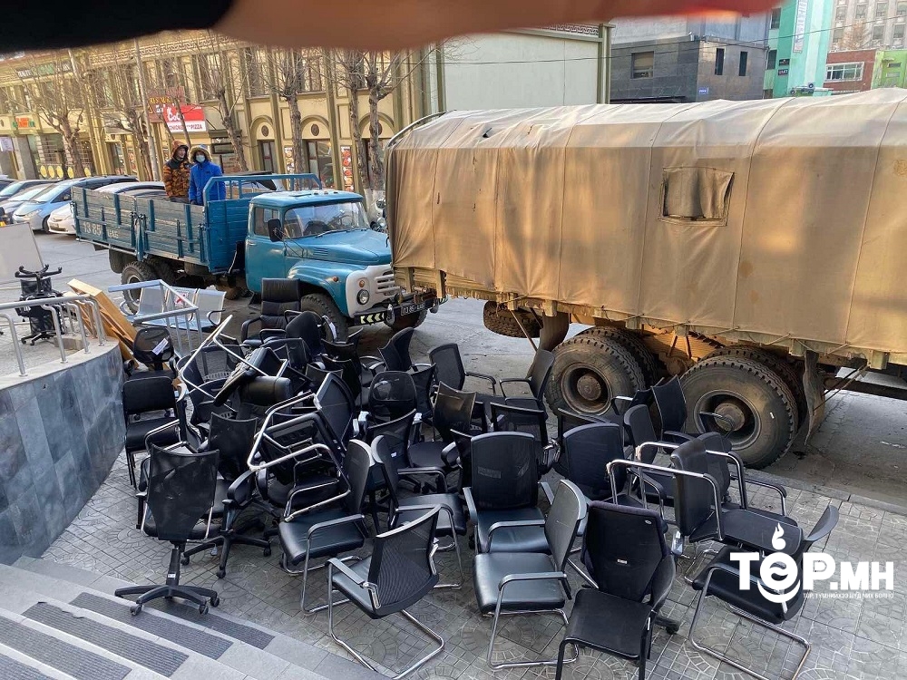 Нийслэлийн төр, захиргааны байгууллагууд ЯАРМАГ руу нүүж эхэллээ