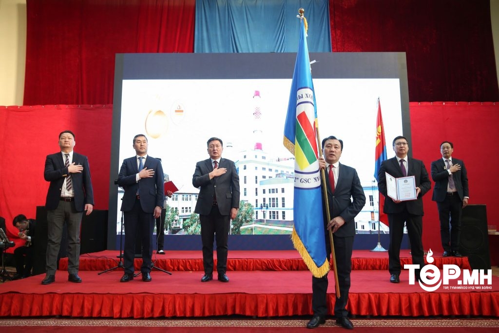 “Дулааны хоёрдугаар цахилгаан станц” ТӨХК-ийг Хөдөлмөрийн гавьяаны улаан тугийн одонгоор шагналаа