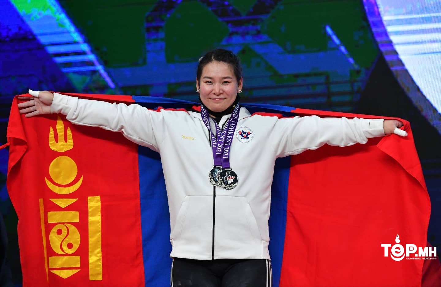 Ерөнхийлөгч У.Хүрэлсүх Дэлхийн аварга М.Анхцэцэгт Москвагаас баяр хүргэжээ