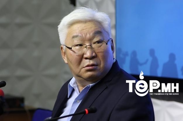 Э.БАТ-ҮҮЛ: Би ямар ч үр дүнгүй тэмцэл хийсэн баймааргүй байна