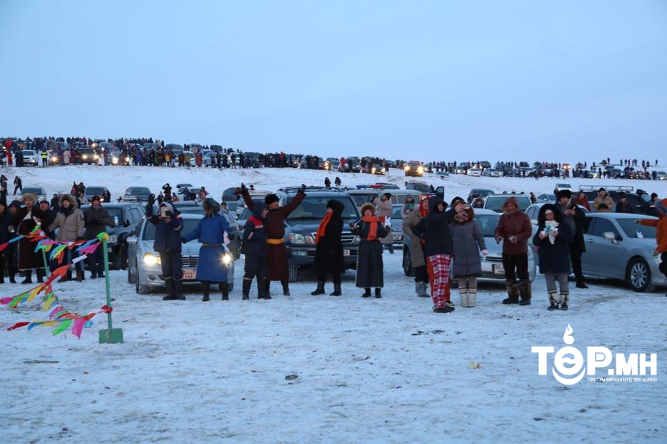 Шинэ оны анхны нар харах аяллын үнэ 30-50 мянган төгрөг