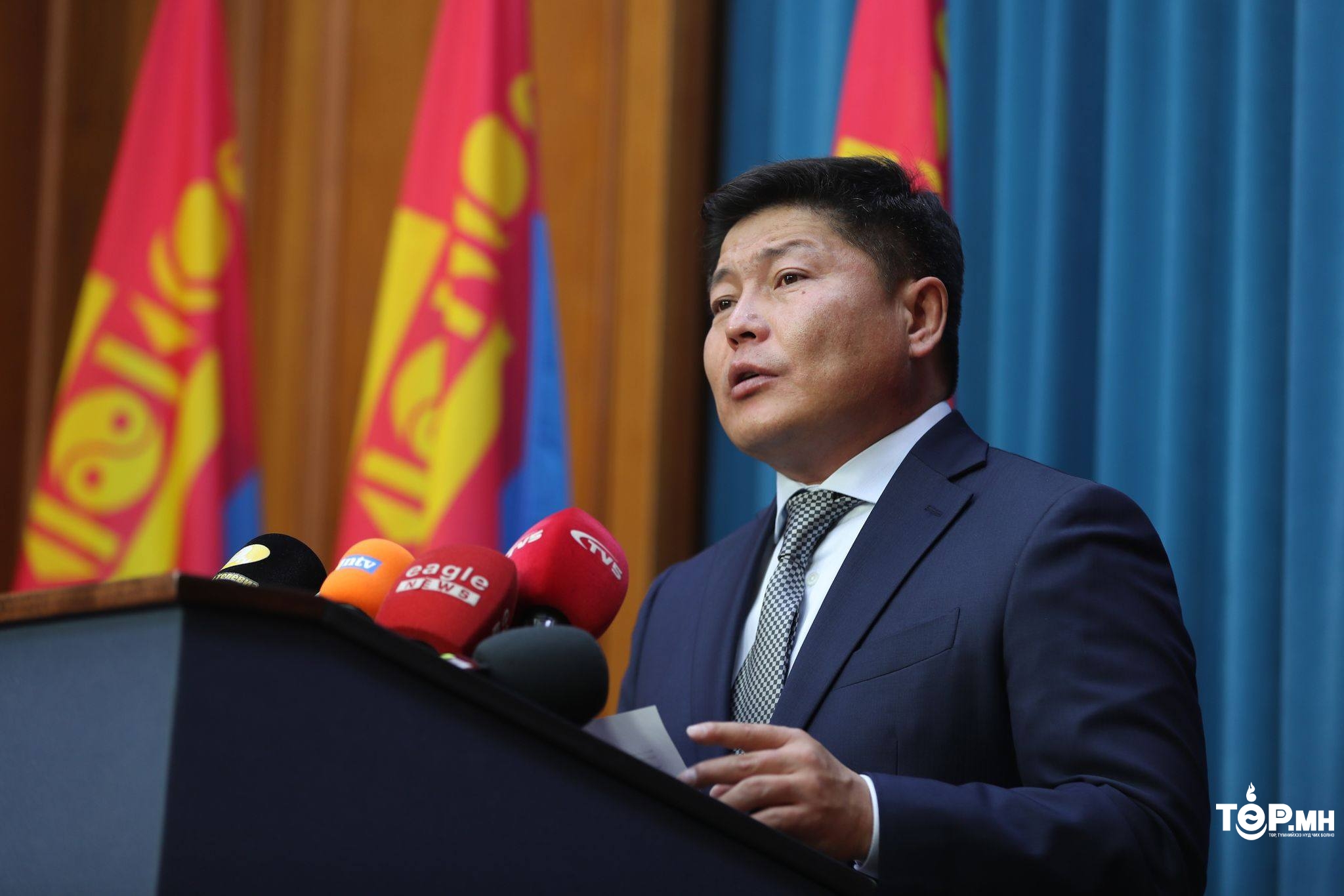 "Бэлтгэл бүрэн хангагдвал нэгдүгээр сарын 8-наас Замын-Үүд-Эрээн боомтыг нээнэ" гэв