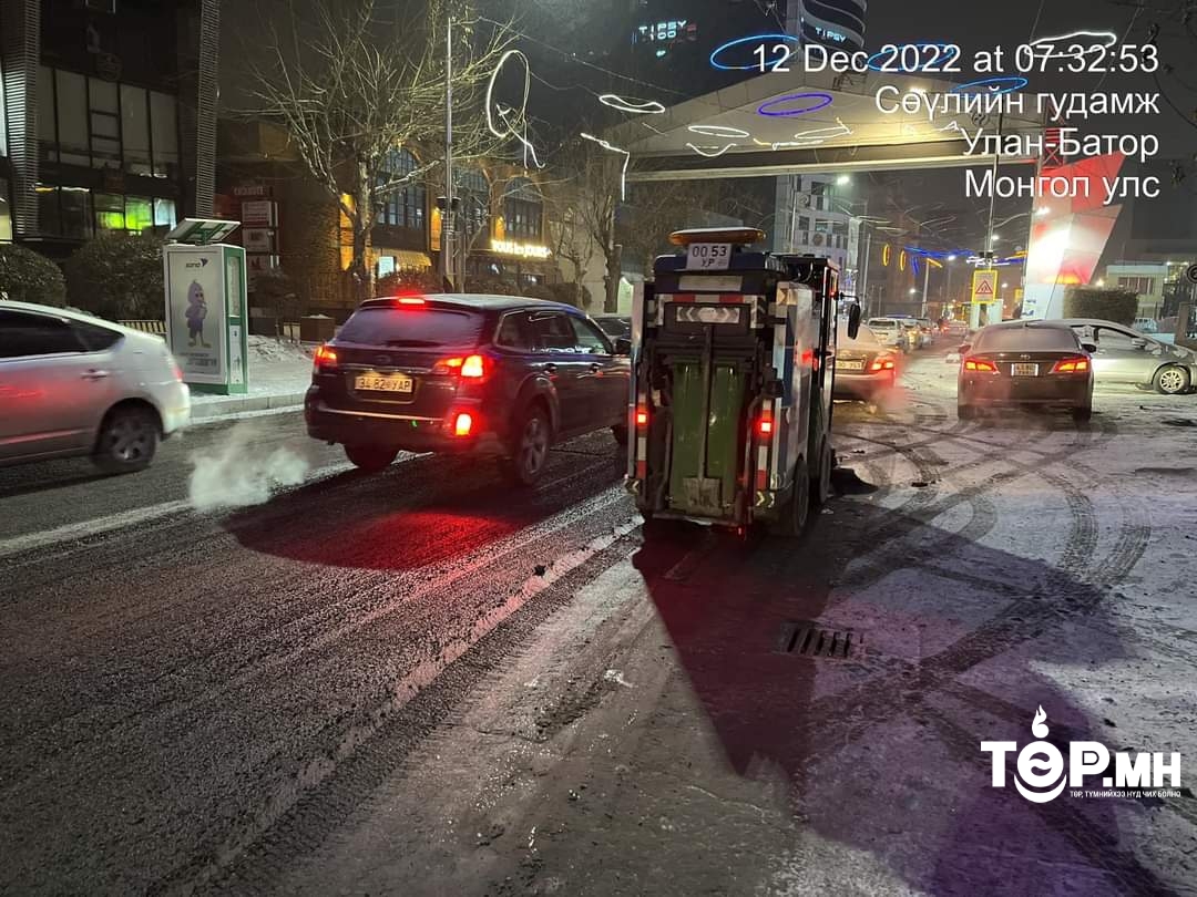 Давс, бодис цацах, зам талбай цэвэрлэх ажил үргэлжилж байна