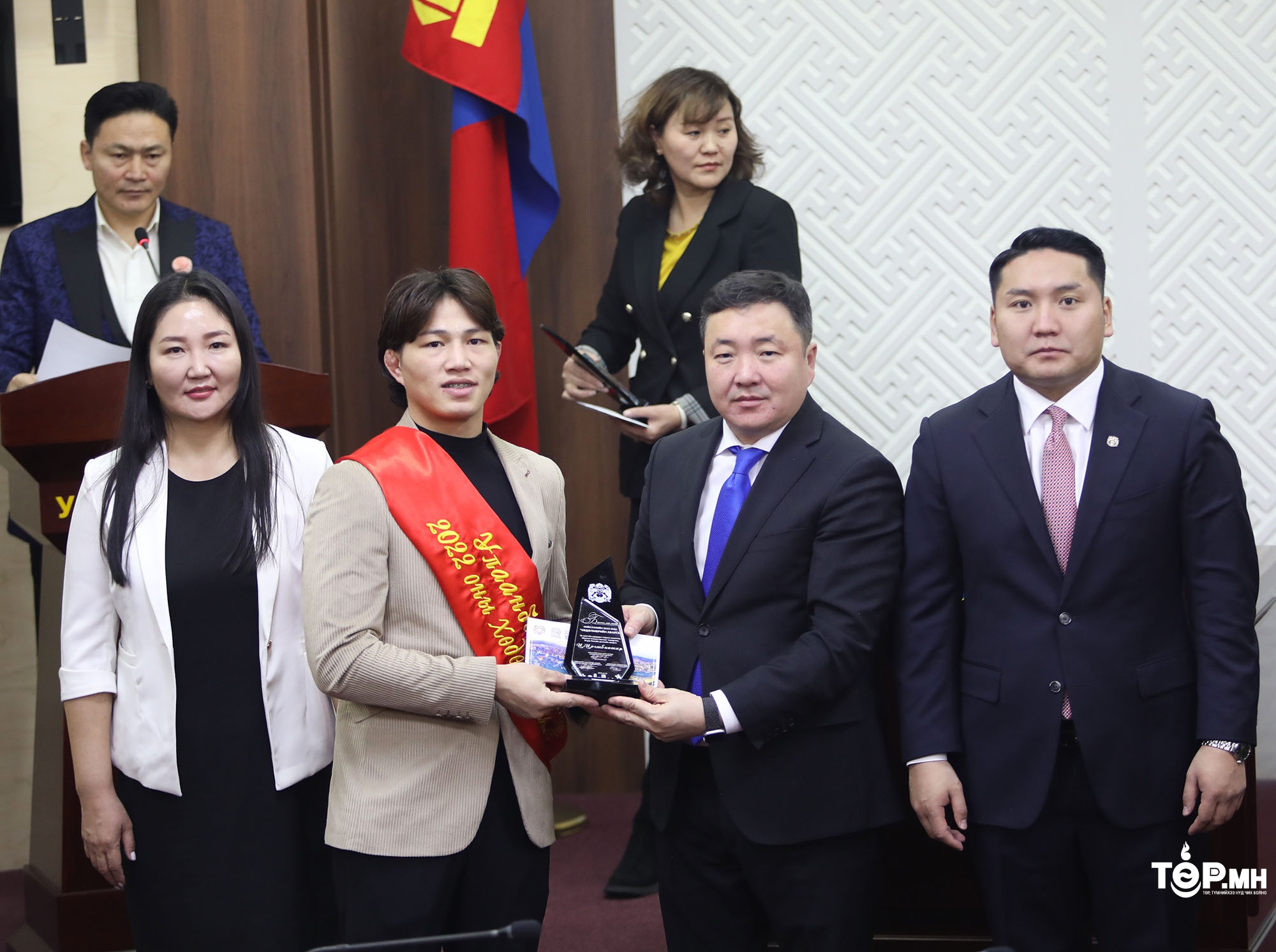 Нийслэлийн хөдөлмөрийн аваргууд тодорлоо