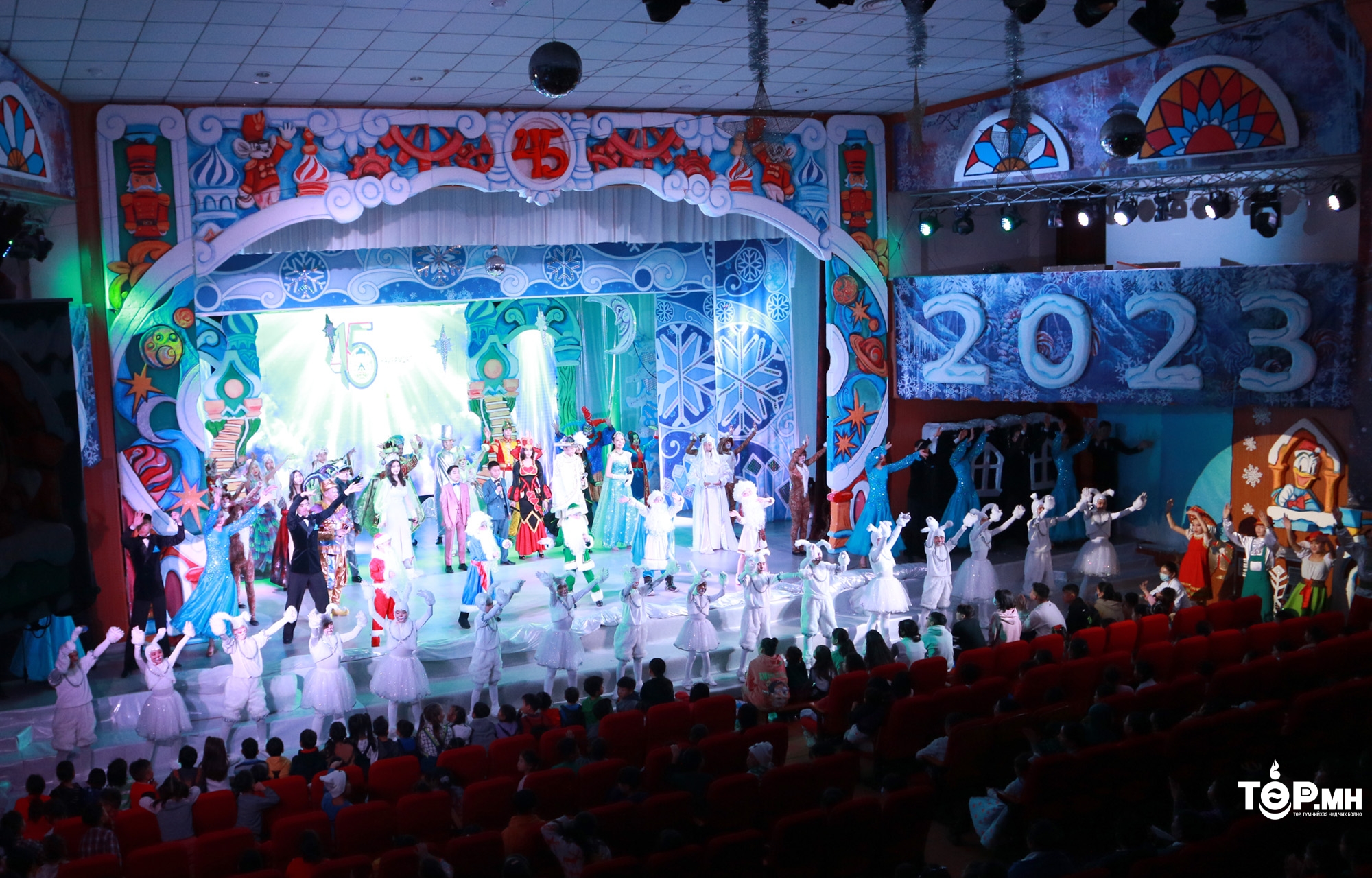 “Харшийн сүлд модны наадам”-д 700 гаруй хүүхэд багачууд оролцлоо