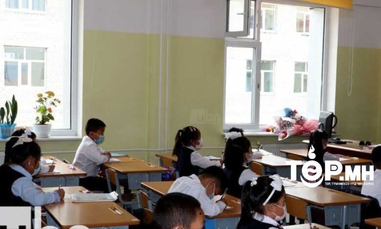 Сурагчид баасан гарагийг дуустал хичээллээд амарна