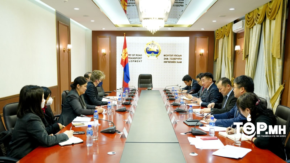 Дэлхийн банктай хамтран логистикийн төв, хуурай боомт байгуулна