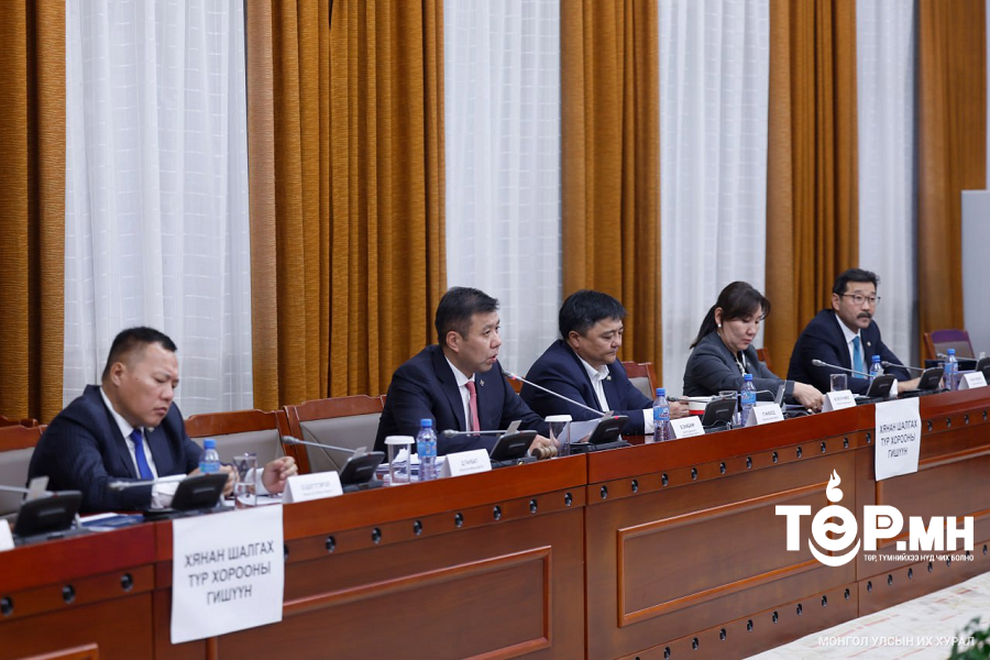 Нотлох баримтыг шинжлэн судлах сонсголын эхний шат өндөрлөлөө