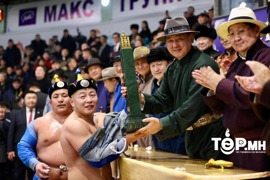 Монгол Улсын Ерөнхийлөгчийн нэрэмжит цомыг Улсын начин Д.Амарсайхан хүртлээ