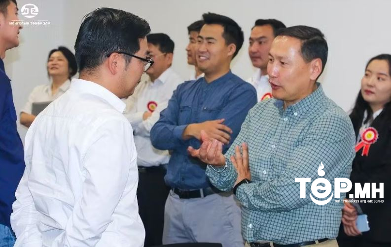 "Монголын Төмөр Зам" ТӨХК "Эерэг харилцаа, зөв хандлага" сарын аяныг өрнүүлж байна