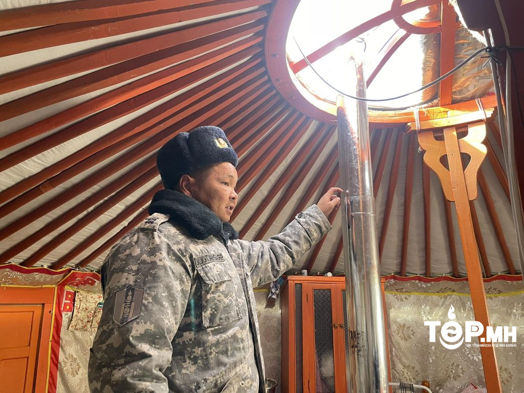 Шар өвс шатаж байсныг унтрааж, аюулгүй болголоо