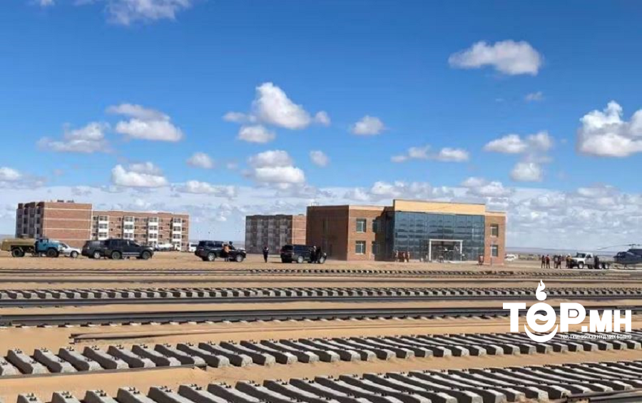 Цогтцэций өртөөг аюултай ачаанд нээлттэй өртөөгөөр зарлалаа