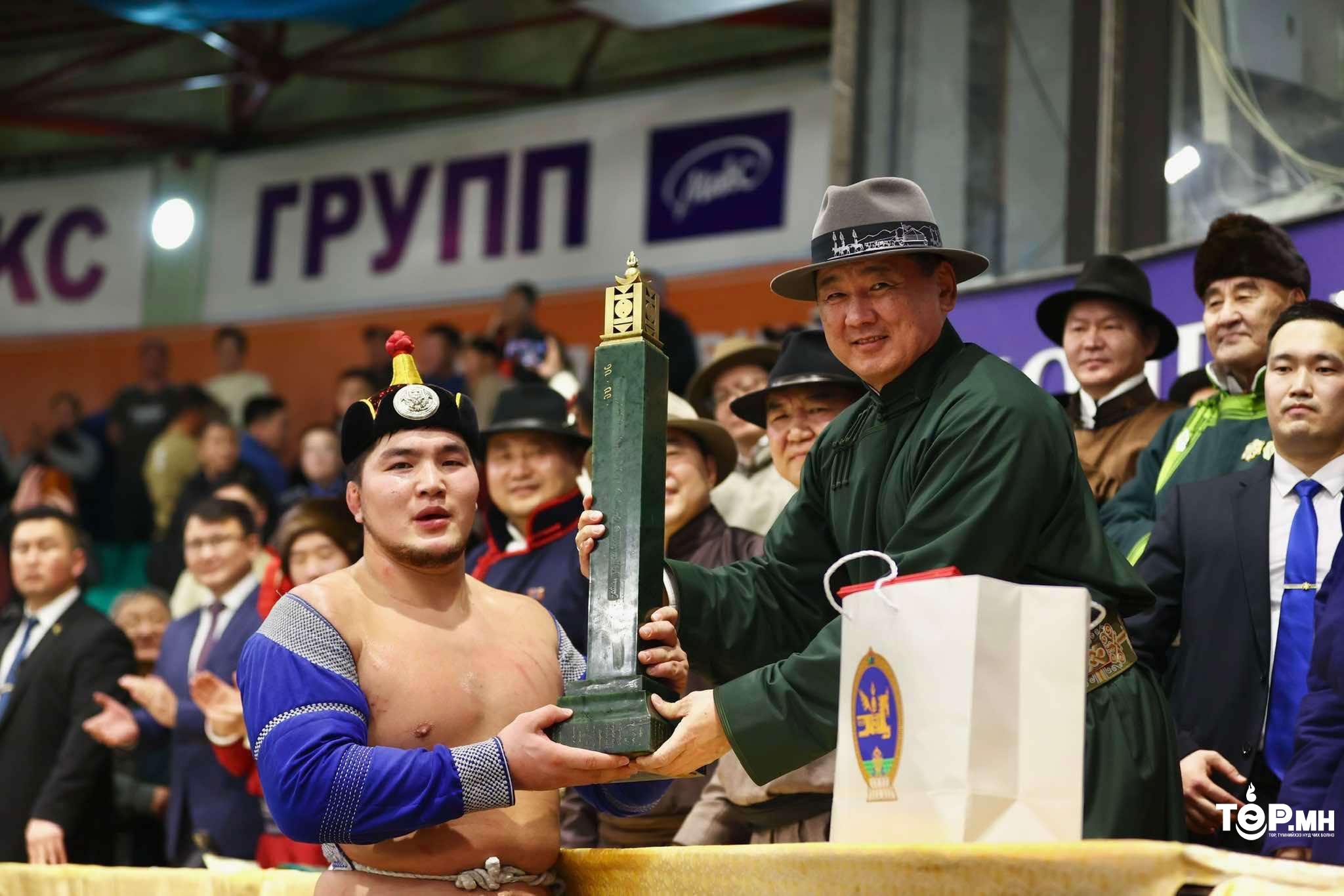 Монгол Улсын Ерөнхийлөгчийн нэрэмжит цомыг Улсын начин Э.Батмагнай хүртлээ