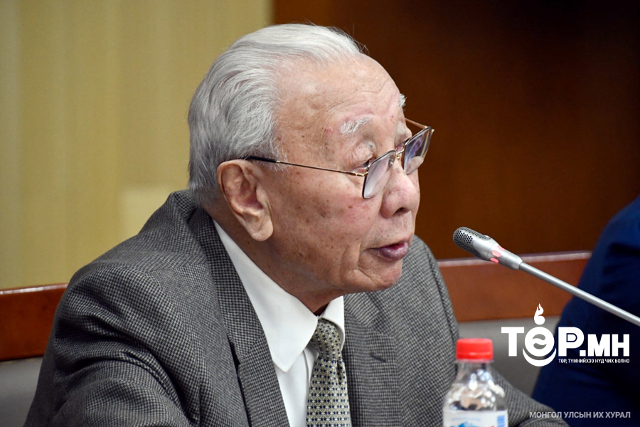 Д.Содном: 1960 оны Үндсэн хуульд ард түмний засаглал гэдэг утга нь илүү үйлчилж байсан