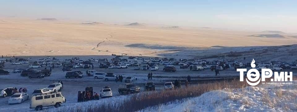 Шилийн богд ууланд 500 тээврийн хэрэгсэл, 2000 орчим хүн цугларчээ