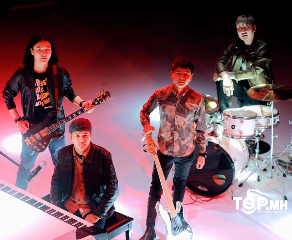 ТАНИЛЦ: Амьд хөгжмийн "The Logos" хамтлагийн хайрын ЗАМ