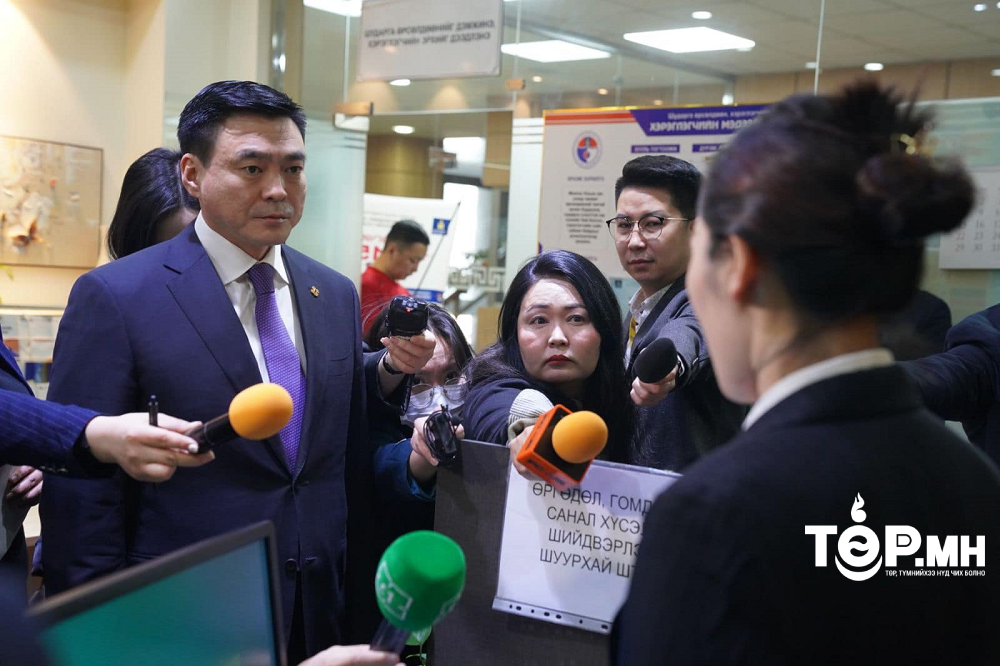 "Дэнжийн 1000” худалдааны төвд хонины ууц 500-600 мянган төгрөгөөр худалдаалагдаж буйг иргэд хэлж байлаа