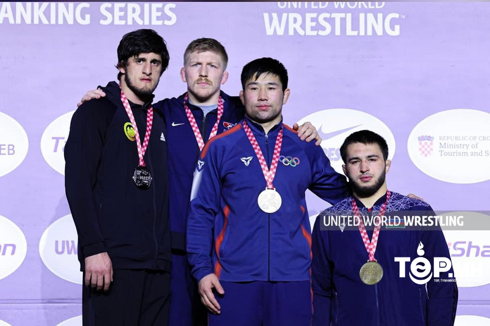 Г.Ганхуяг хүрэл медаль хүртэж Д.Отгонжаргал тэмцээнээ өндөрлүүлжээ